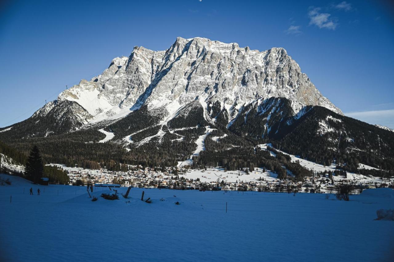 Hotel Tirolerhof - Familotel Zugspitze Ehrwald Kültér fotó